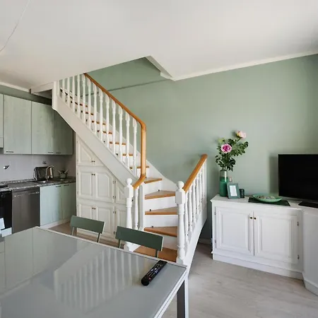 Bellissimo Attico Con Piscina Appartement