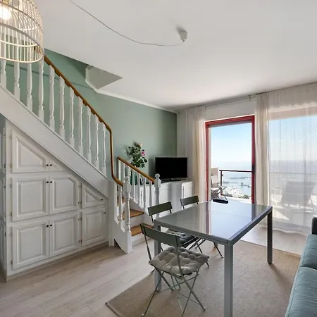 Apartment Bellissimo Attico Con Piscina Sanremo