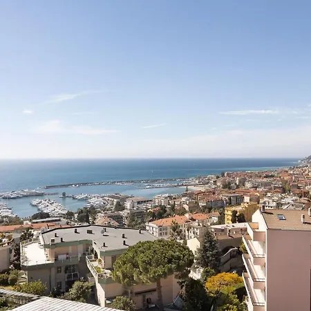 Appartement Bellissimo Attico Con Piscina San Remo